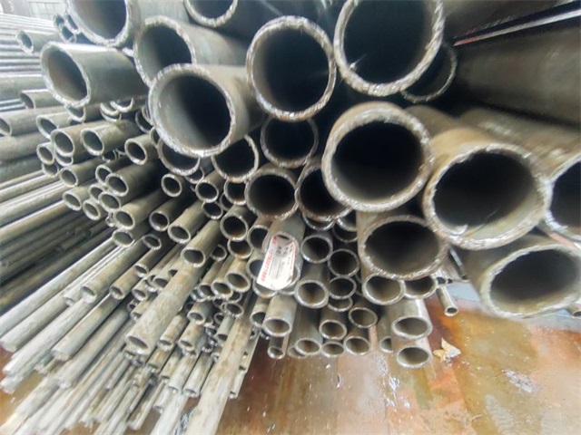 黔南大口径精密无缝钢管