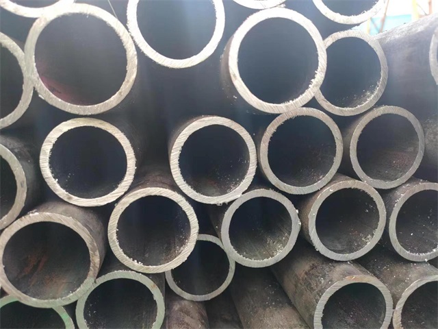 黔南10#结构用无缝钢管