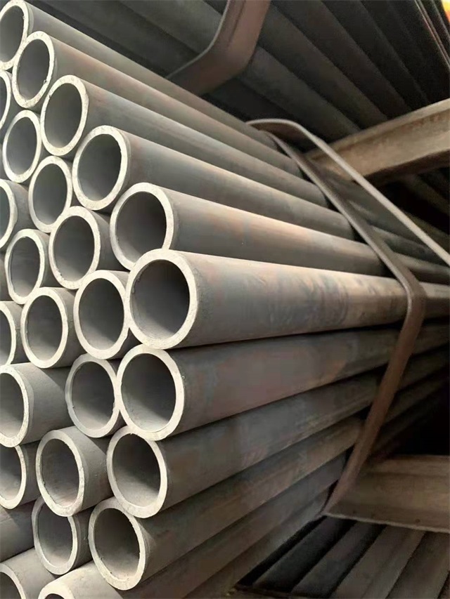 黔南15CrMo结构钢管